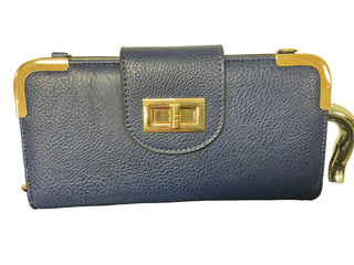 TURN LOCK CROSSBODY WALLET